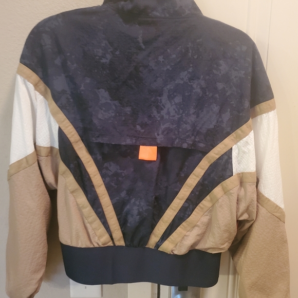 Tennis jacket woman - Picture 2 of 3